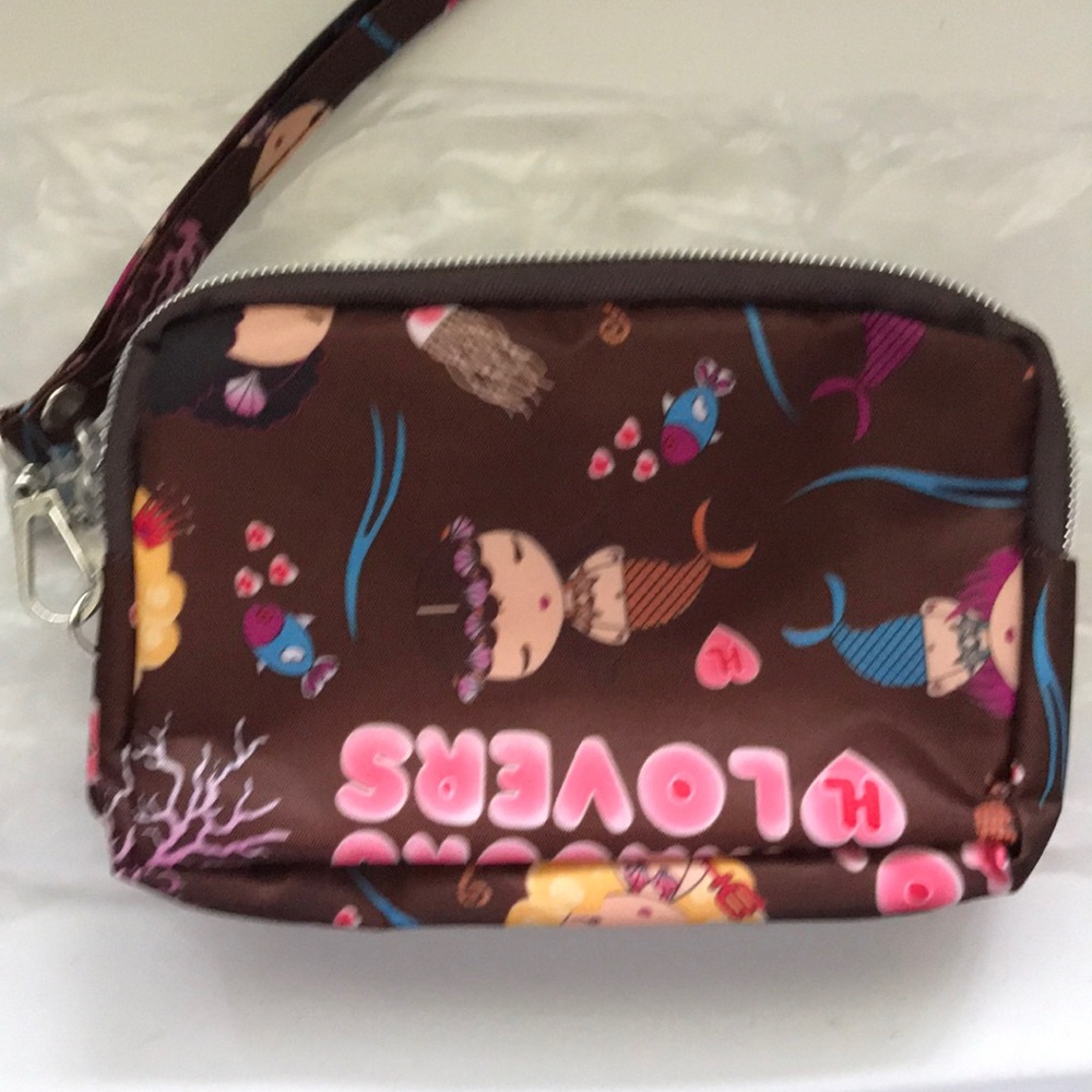 Wristlet